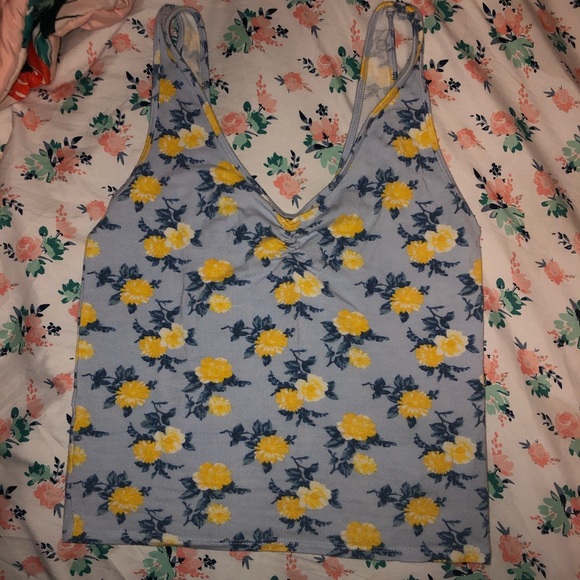 American eagle top - Picture 1 of 3